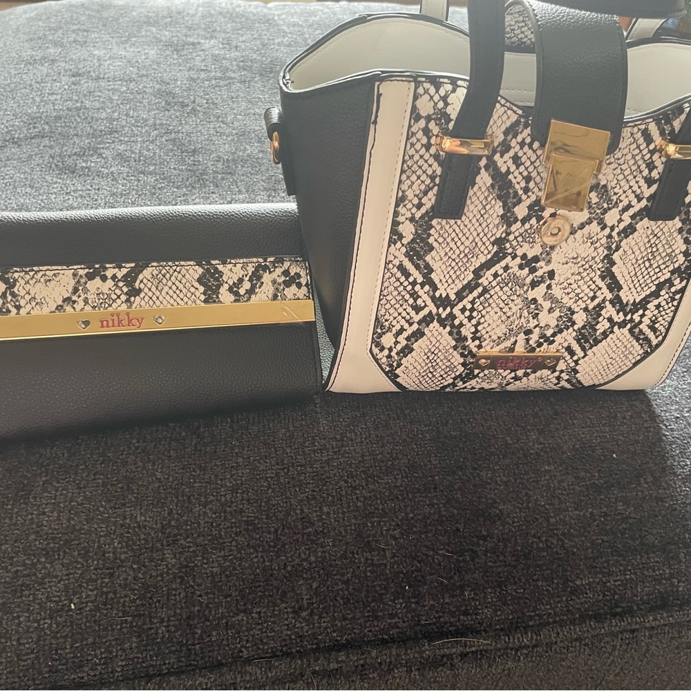 Black and White Snakeskin Handbag Set